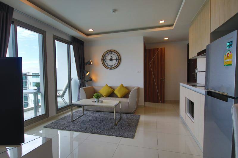 شقة 2 غرف نوم  في Arcadia Beach Resort Pattaya, Thailand رقم 28516