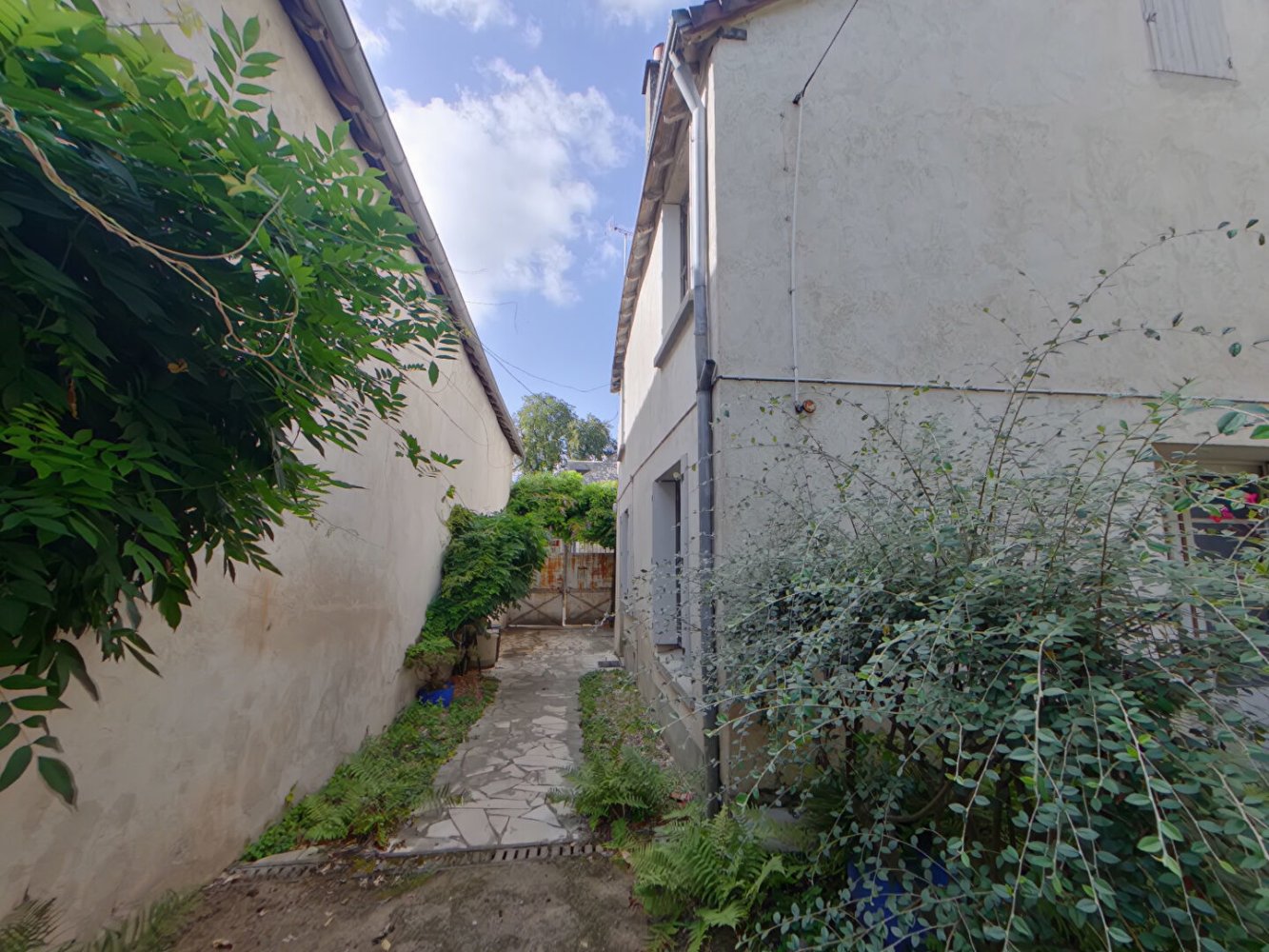 3 غرف نوم تاون هاوس في Yzeures-sur-Creuse, France رقم 59150