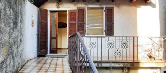 4 rooms House in Gargnano, Italy No. 227079 4