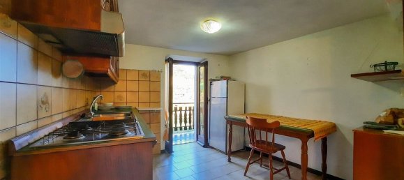 4 rooms House in Gargnano, Italy No. 227079 22