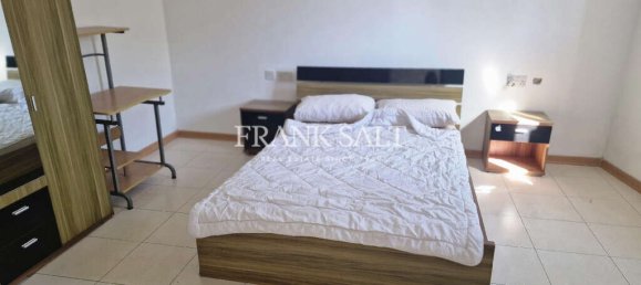 4 غرف نوم طابقين في Saint Paul's Bay, Malta رقم 2208 12