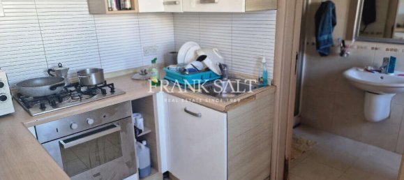 4 غرف نوم طابقين في Saint Paul's Bay, Malta رقم 2208 8