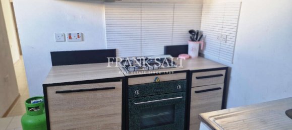 4 غرف نوم طابقين في Saint Paul's Bay, Malta رقم 2208 9