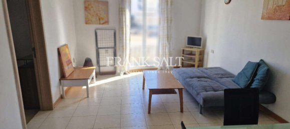 4 غرف نوم طابقين في Saint Paul's Bay, Malta رقم 2208 4