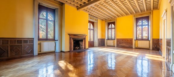 6 bedrooms Villa in Milan, Italy No. 243594 2