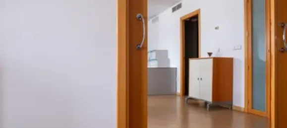 عقار تجاري في Badajoz, Spain 86متر مربع رقم 154191 2