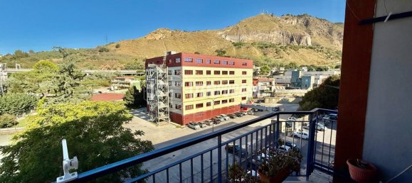 3 bedrooms Apartment in Naples, Italy No. 348682 19