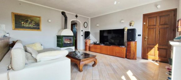 8-salle Villa à San Sebastiano da Po, Italy No. 118400 19