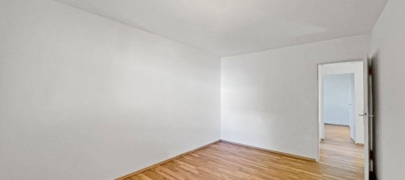 3غرفة شقة في Munich, Germany رقم 244352 11