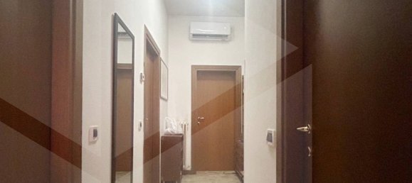 5 rooms Apartment in Vicenza, Italy No. 18480 12