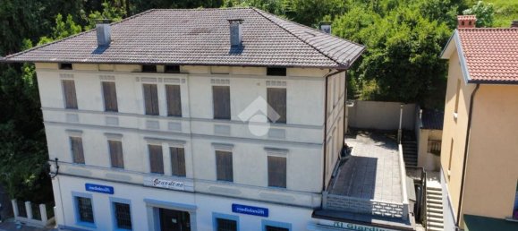 Здание 350м² в Удине, Италия № 283392 3