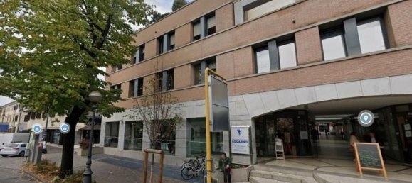 110m² Office in Montebelluna, Italy No. 58828 13