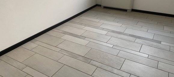 110m² Office in Montebelluna, Italy No. 58828 9