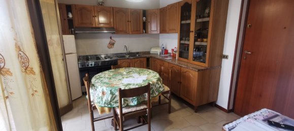 4-salle Appartement à Marsala, Italy No. 82992 5