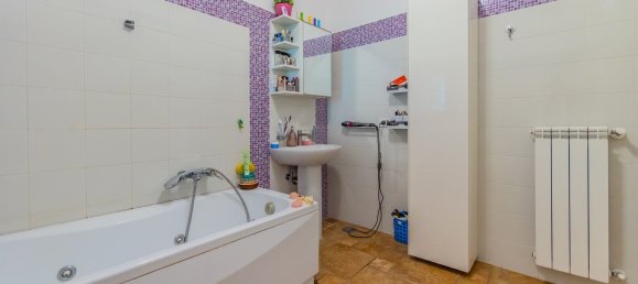 5 bedrooms Villa in Ariccia, Italy No. 355946 22