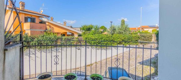 5 bedrooms Villa in Ariccia, Italy No. 355946 9