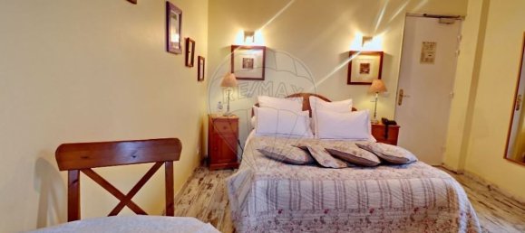 Отель, гостиница 635м² в Милон-ла-Шапель, Франция № 141611 5