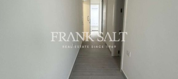 2 bedrooms Apartment in Xlendi, Malta No. 6048 6