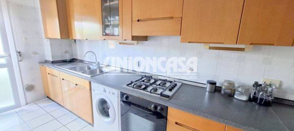 2 chambres Appartement à Olgiate Comasco, Italy No. 260684 7