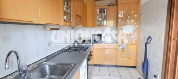 2 chambres Appartement à Olgiate Comasco, Italy No. 260684 9