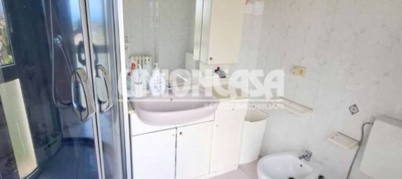 2 chambres Appartement à Olgiate Comasco, Italy No. 260684 13