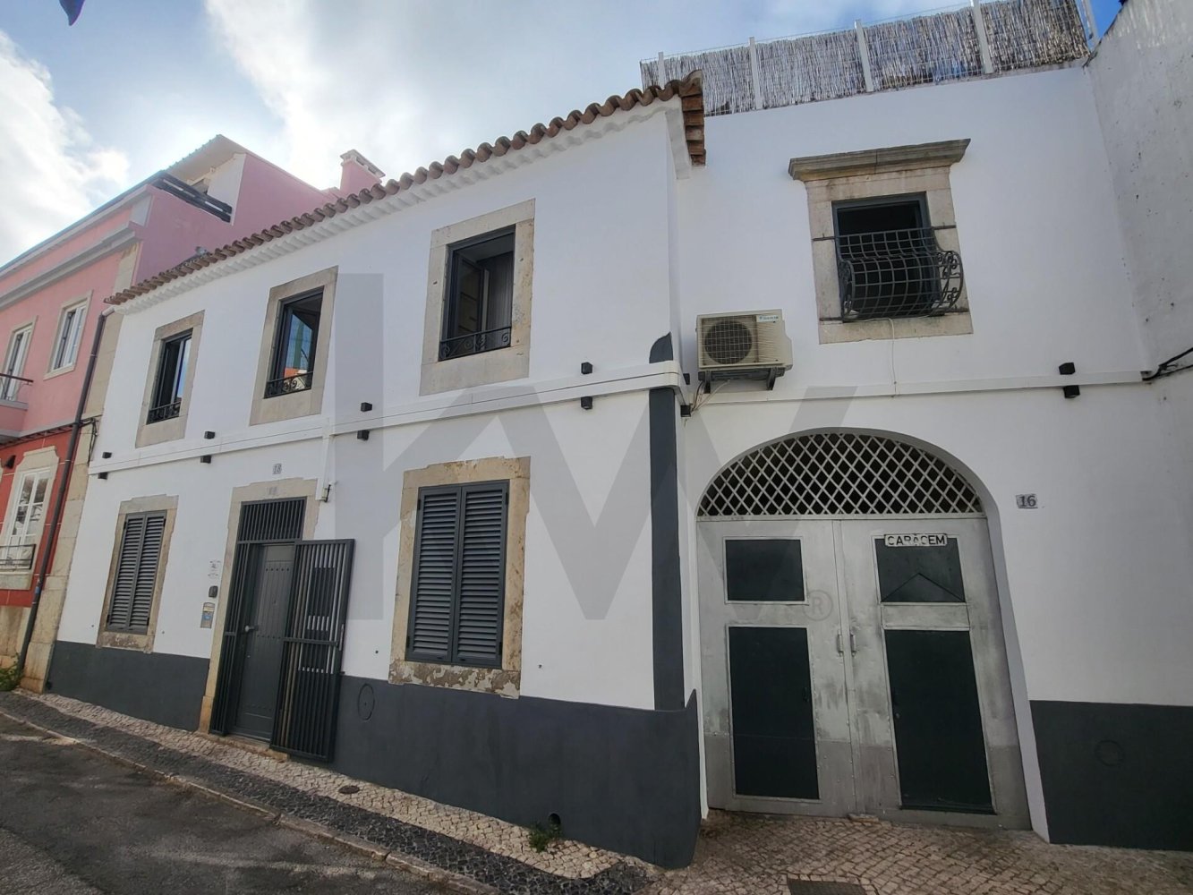 Gebäude in Faro, Portugal 317m², Nr. 215412