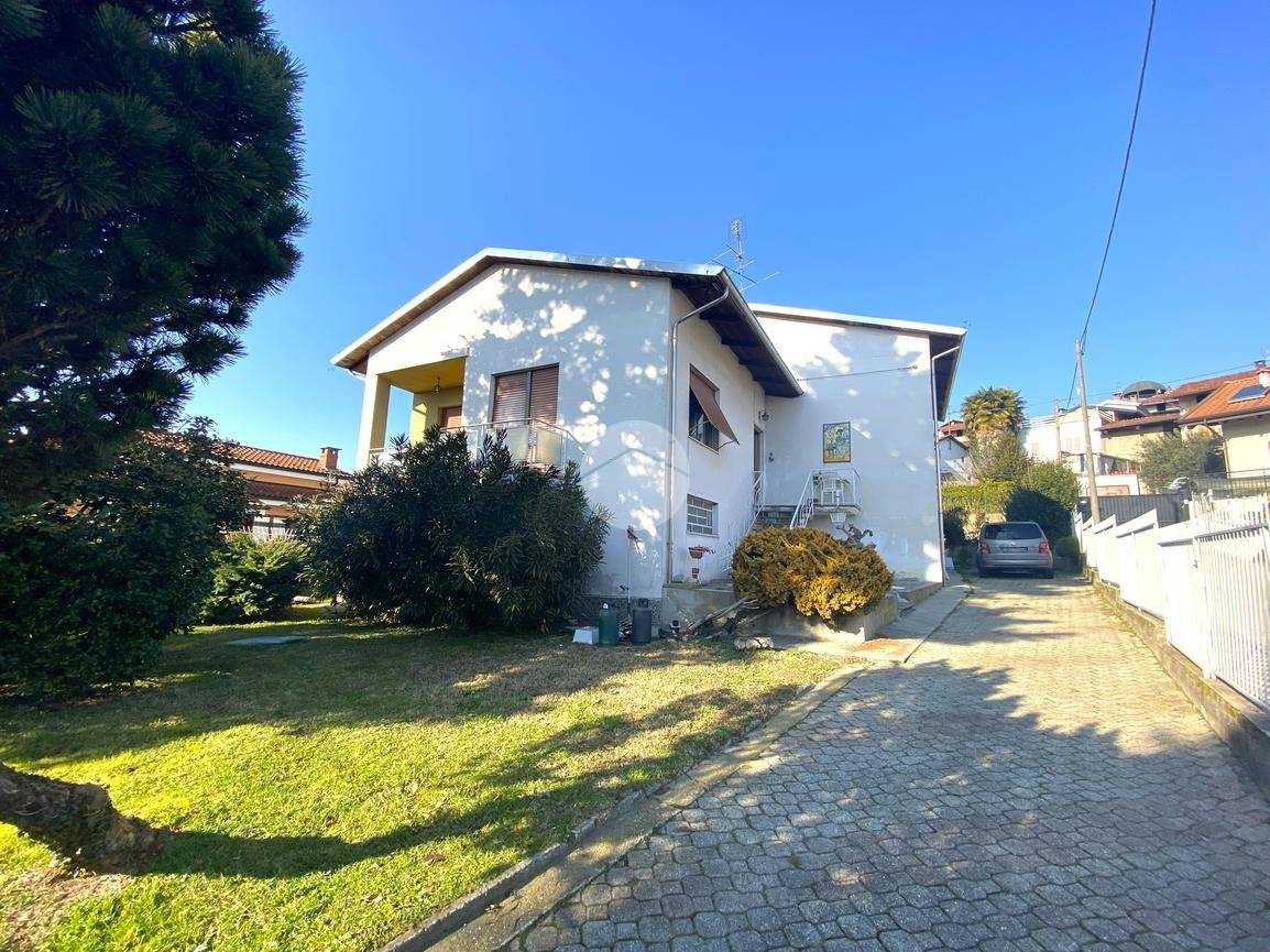 3 Schlafzimmer Haus in Bollengo, Italy, Nr. 89284