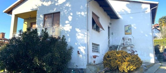 3 Schlafzimmer Haus in Bollengo, Italy, Nr. 89284 2