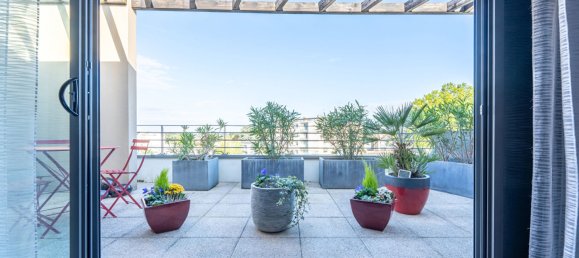 2 chambres Appartement à Tours, France No. 255411 2