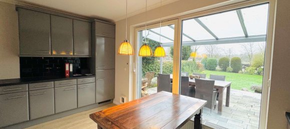 Дом с 3 спальнями в Крефельд, Германия № 247493 5