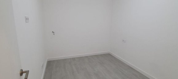 102 m² oficina en venta en Alicante, Comunidad Valenciana, Spain № 369807 5