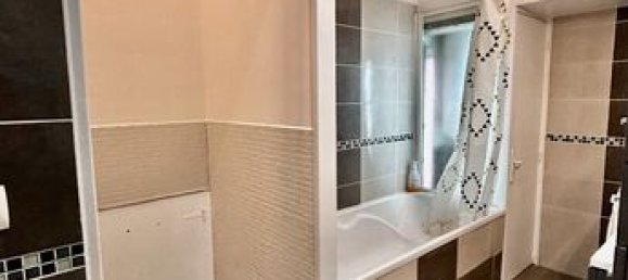 3 bedrooms House in Romainville, France No. 356373 6