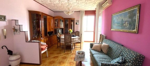 4غرفة شقة في Marigliano, Italy رقم 170148 37