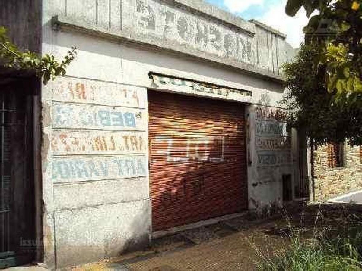 Grundstück in Lanus, Argentina, Nr. 46414