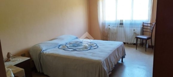 Casa de 5 habitaciónes en Cervaro, Italy No. 227669 12