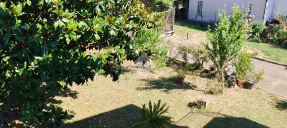 Casa de 5 habitaciónes en Cervaro, Italy No. 227669 36