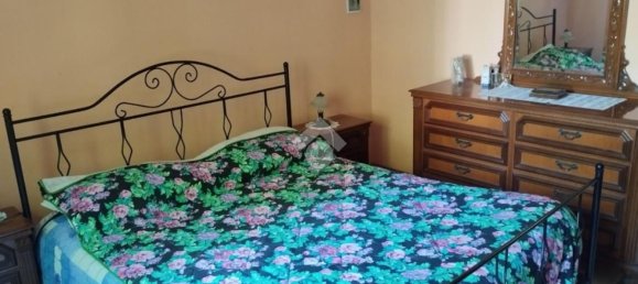 Casa de 5 habitaciónes en Cervaro, Italy No. 227669 22