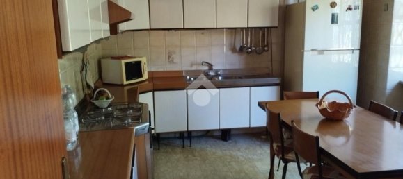 Casa de 5 habitaciónes en Cervaro, Italy No. 227669 7