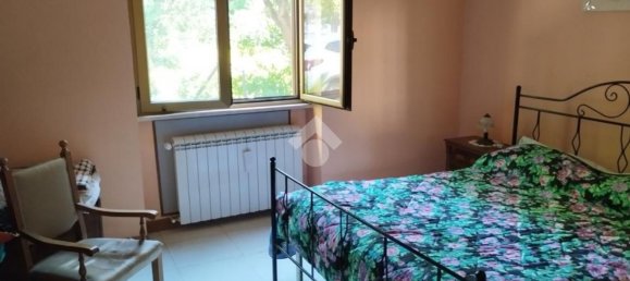 Casa de 5 habitaciónes en Cervaro, Italy No. 227669 10