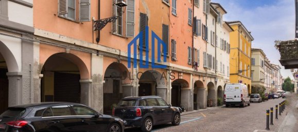 Apartamento de 2 dormitorios en Parma, Italy No. 357702 3