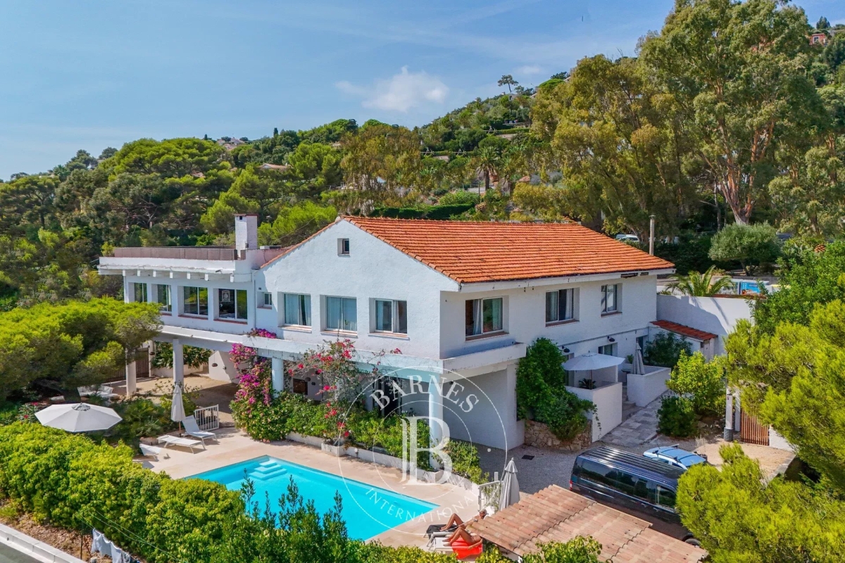 10 Schlafzimmer Villa in Roquebrune-sur-Argens, France, Nr. 344305