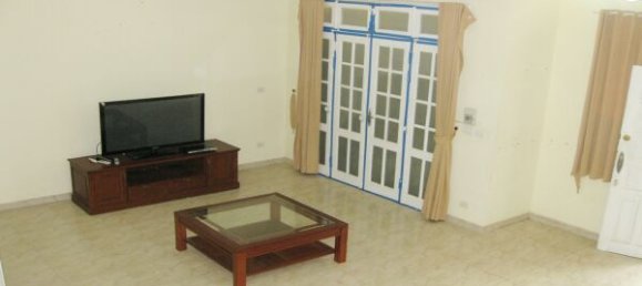 4 bedrooms Villa in Tay Ho, Vietnam No. 6351 10