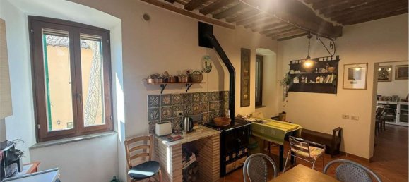 11 rooms House in Nocera Umbra, Italy No. 271256 14