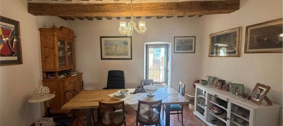 11 rooms House in Nocera Umbra, Italy No. 271256 6