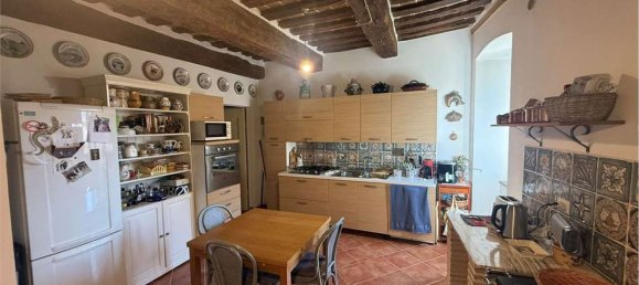 11 rooms House in Nocera Umbra, Italy No. 271256 3