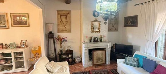 11 rooms House in Nocera Umbra, Italy No. 271256 7