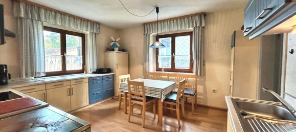 Adosado de 3 dormitorios en Hof, Germany No. 192456 10