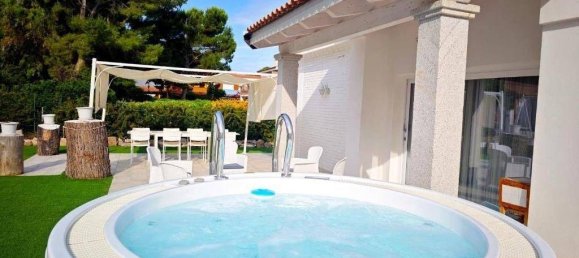 4 bedrooms Villa in Sardinia, Italy No. 247602 3