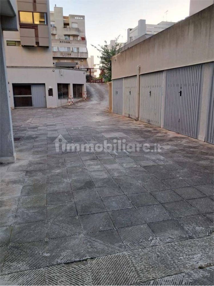 60m² Garage in Brindisi, Italy No. 339547