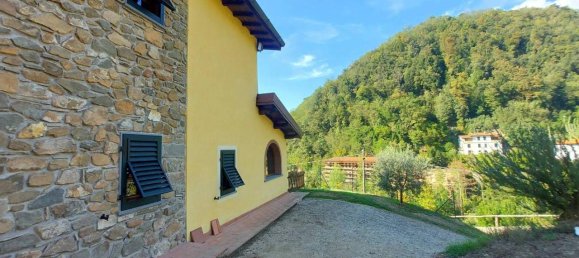 10 rooms House in Bagni di Lucca, Italy No. 21143 3
